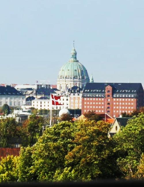 HER FINDER DU OS I KØBENHAVN. VI KAN KONTAKTES 24/7